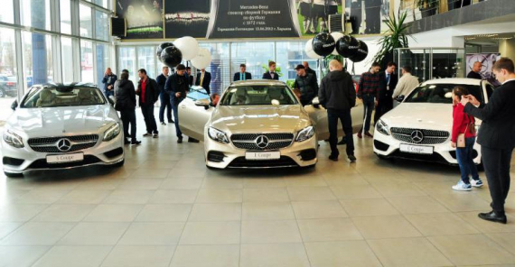 Автосалоны
